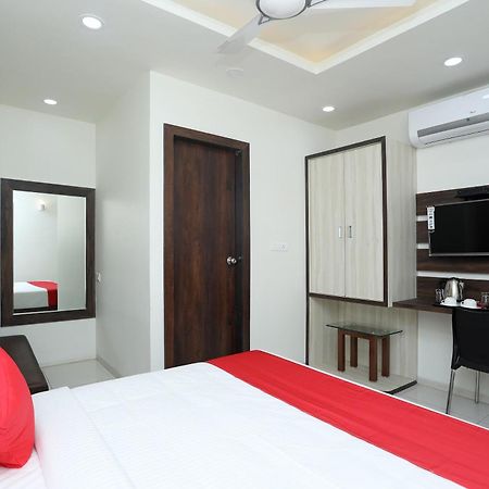 Super Hotel O Taste Of Temple Бхопал Экстерьер фото